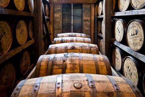 You are currently viewing Adding Rustic Charm to Your Home with Whiskey Barrels